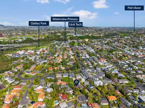 11 and 13 Howlett Street, Waterview