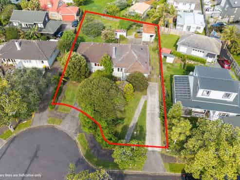 11 and 13 Howlett Street, Waterview