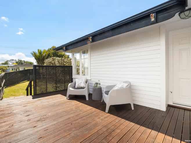 22 Strid Road, Te Atatu South