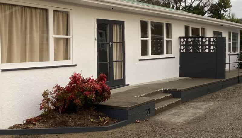 185A Park Road, West End