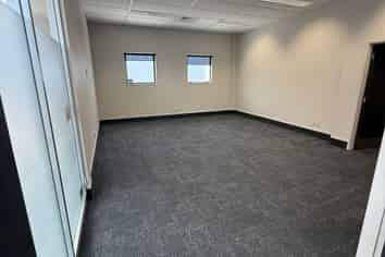 For Lease – Prime 260m² Te Rapa Office Space