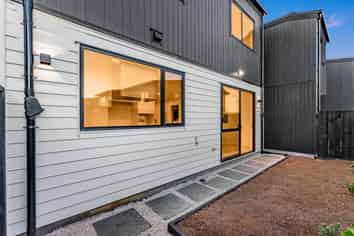 122D Leybourne Circle, Glen Innes