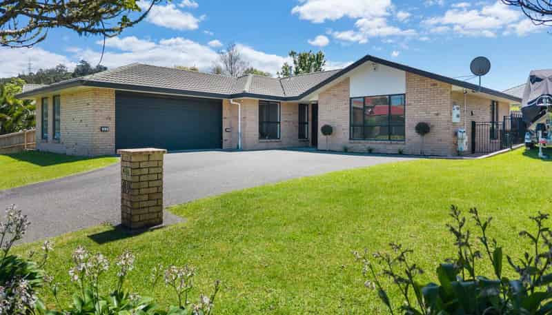 89 Landing Drive, Albany