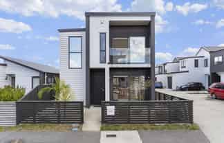 43 Clayden Shuttleworth Street, Papakura