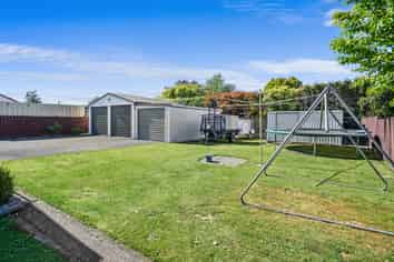 3 Coach Place, Brightwater