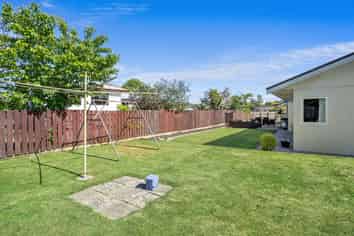 3 Coach Place, Brightwater