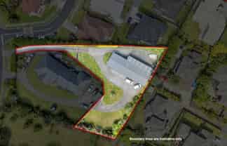 8 Burgundy Park Avenue, Henderson