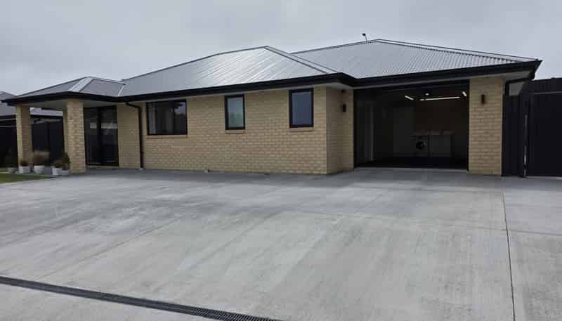 13 Royal Oak Crescent, Oamaru