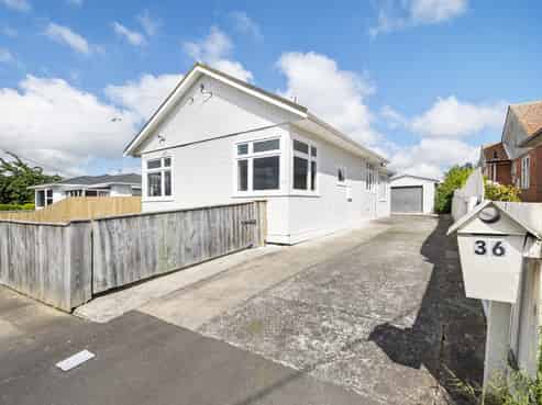 36 Stewart Street, Marton