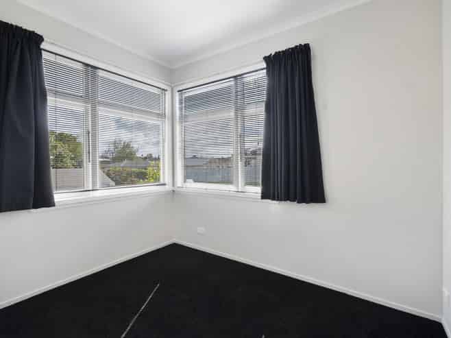 36 Stewart Street, Marton