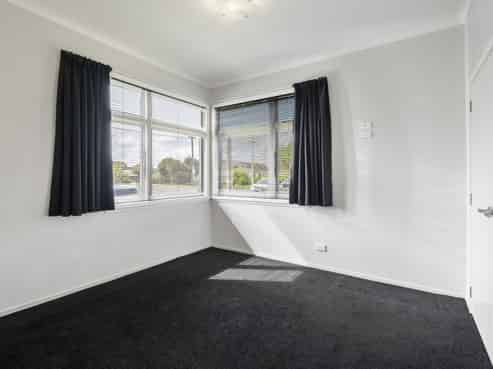 36 Stewart Street, Marton