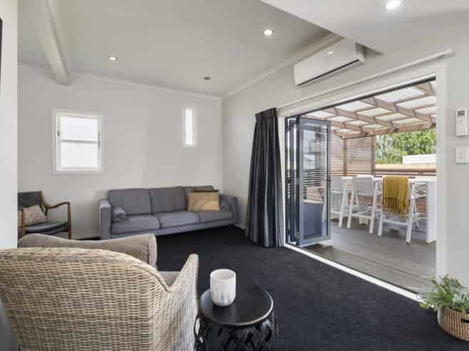 36 Stewart Street, Marton