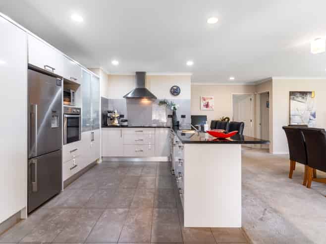 101 Pine Harbour Parade, Beachlands