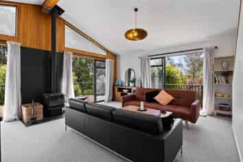 15 Laval Heights, Britannia Heights