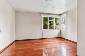 11 Howlett Street, Waterview