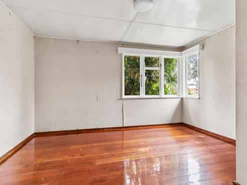 11 Howlett Street, Waterview