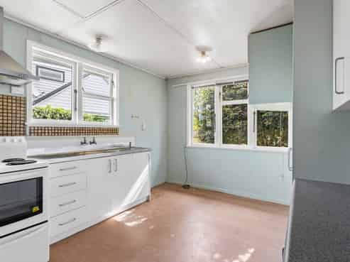 11 Howlett Street, Waterview