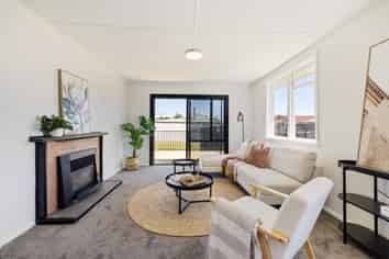 23 Lambeth Crescent, Northcote