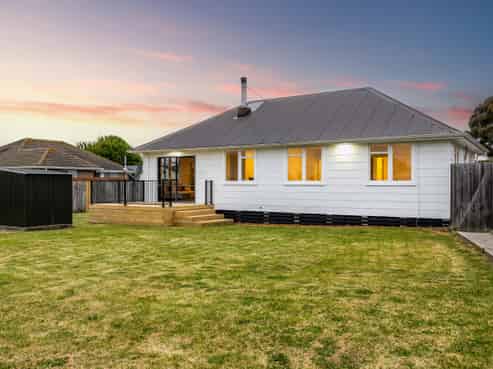 23 Lambeth Crescent, Northcote