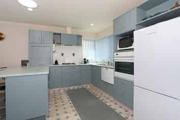 92 Warwick Street , Feilding