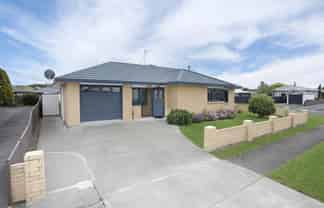 92 Warwick Street , Feilding