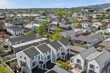 4/75 Andover Street, MERIVALE