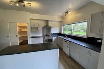 15 Pearce Drive, Kamo