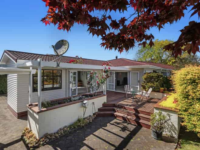 14 Barry Avenue, Whakatane