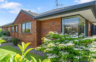 60 Kingsford Drive, STOKE