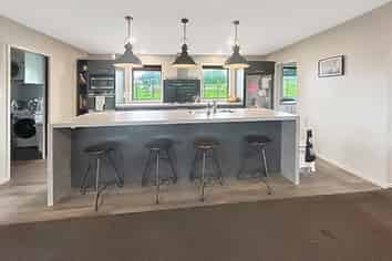 7 Poplar Grove, Feilding