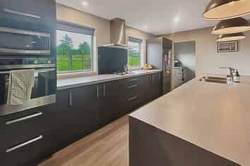 7 Poplar Grove, Feilding