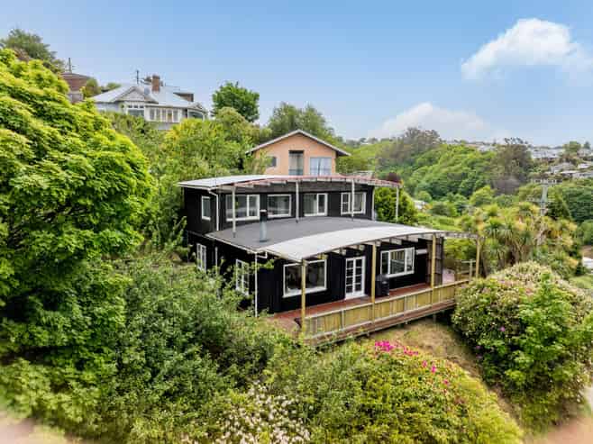 71 Leckhampton Court, Clyde Hill