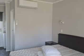 2/2 Totara Street, Marton