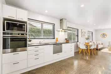 100 Puriri Park Road, Maunu