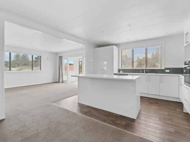 27 Elizabeth Street, Orewa