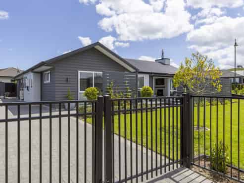 1 Mayfly Grove, Nukuhau