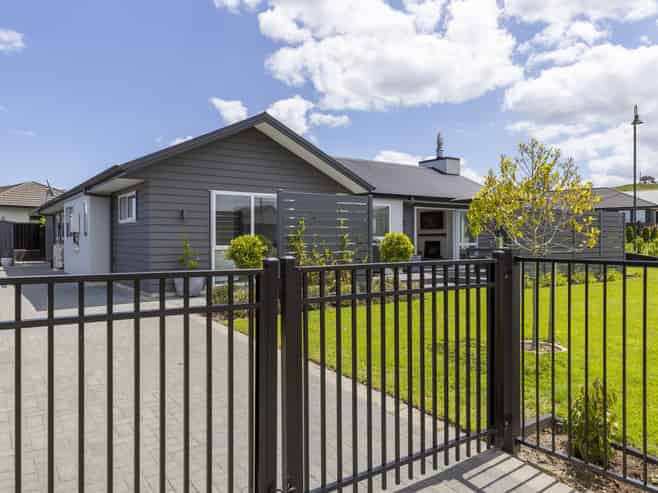 1 Mayfly Grove, Nukuhau