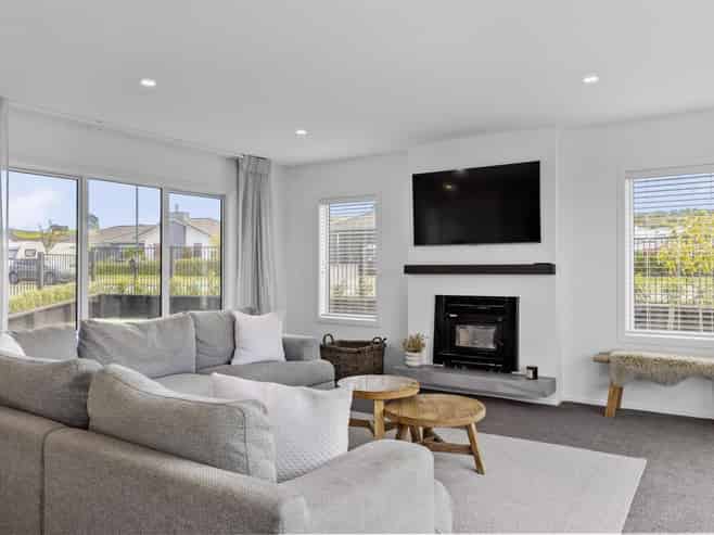 1 Mayfly Grove, Nukuhau