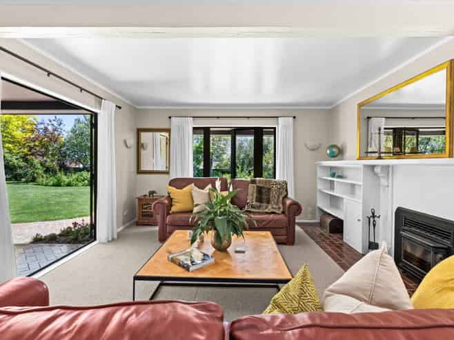 12 Ritchie Place, Havelock North