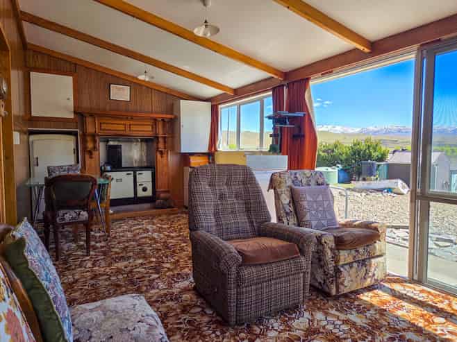 Hut 38 217 Lake Alexandrina South Road, Lake Tekapo