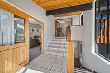 22C Yellowstone Crescent, Burwood