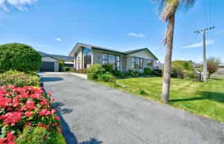 6 Pine Street, Tapanui
