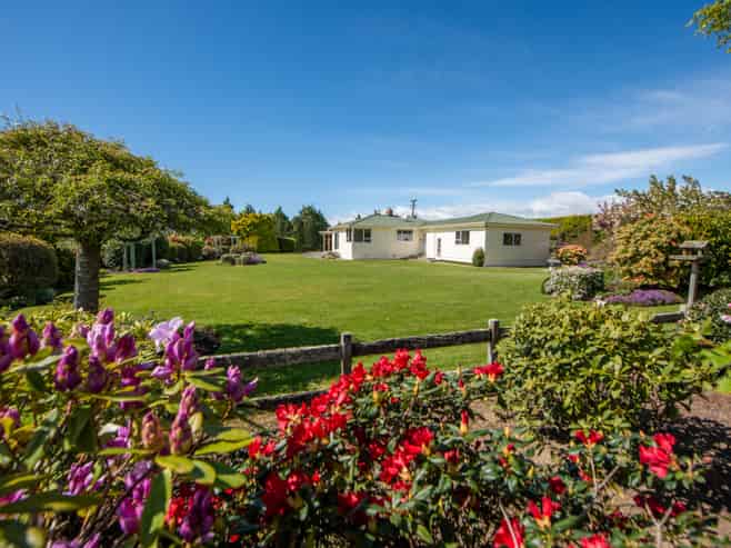 715 Koi Flat Road,, Waikoikoi