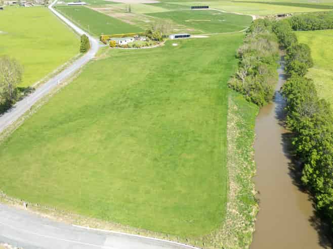 715 Koi Flat Road,, Waikoikoi