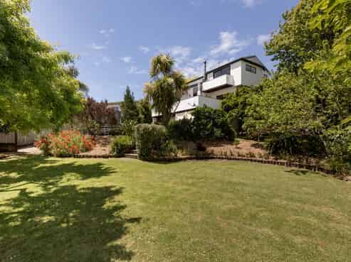 39 Westwood Street, Bellevue