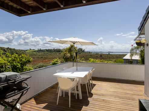 39 Westwood Street, Bellevue