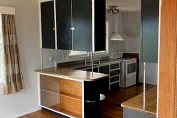 332 Rotokare Road, Eltham