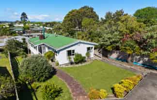 61 Christmas Road, Manurewa