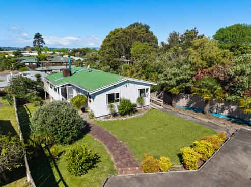 61 Christmas Road, Manurewa