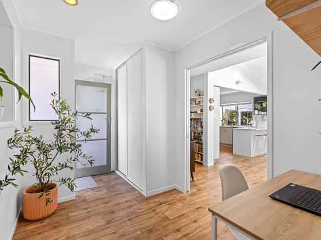 26 Doment Crescent, Orewa